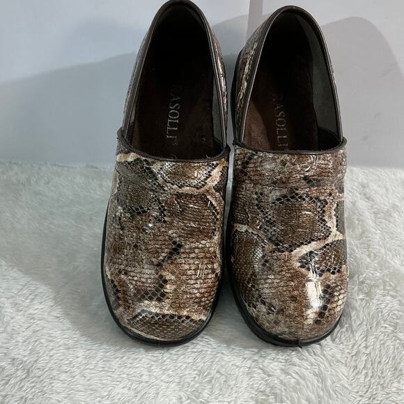 Rasolli Snakeskin Clogs Mules Slip On Comfort Shoes Skid Resistant Size 7 - Picture 2 of 6